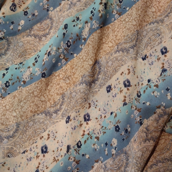 Top - Picture 4 of 5